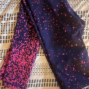 Navy Pink Splash Light n Tight Hi-Rise 7/8 24" Size 4